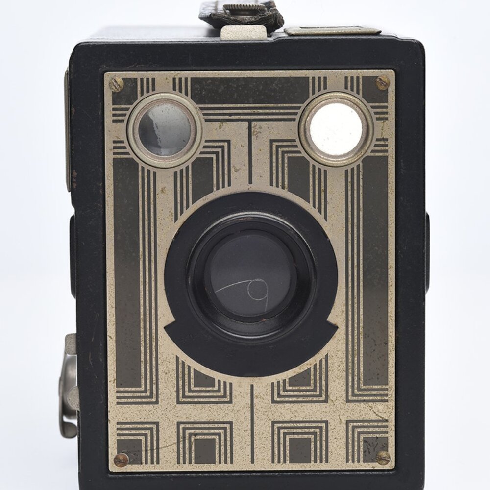 Old Vintage Kodak Brownie Box Camera Junior Six-20